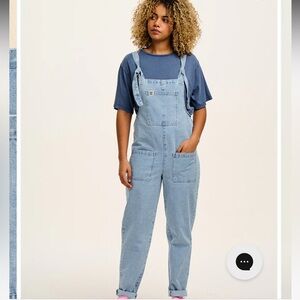 Lucy & Yak Original - Denim Dungarees in Light Wash Blue